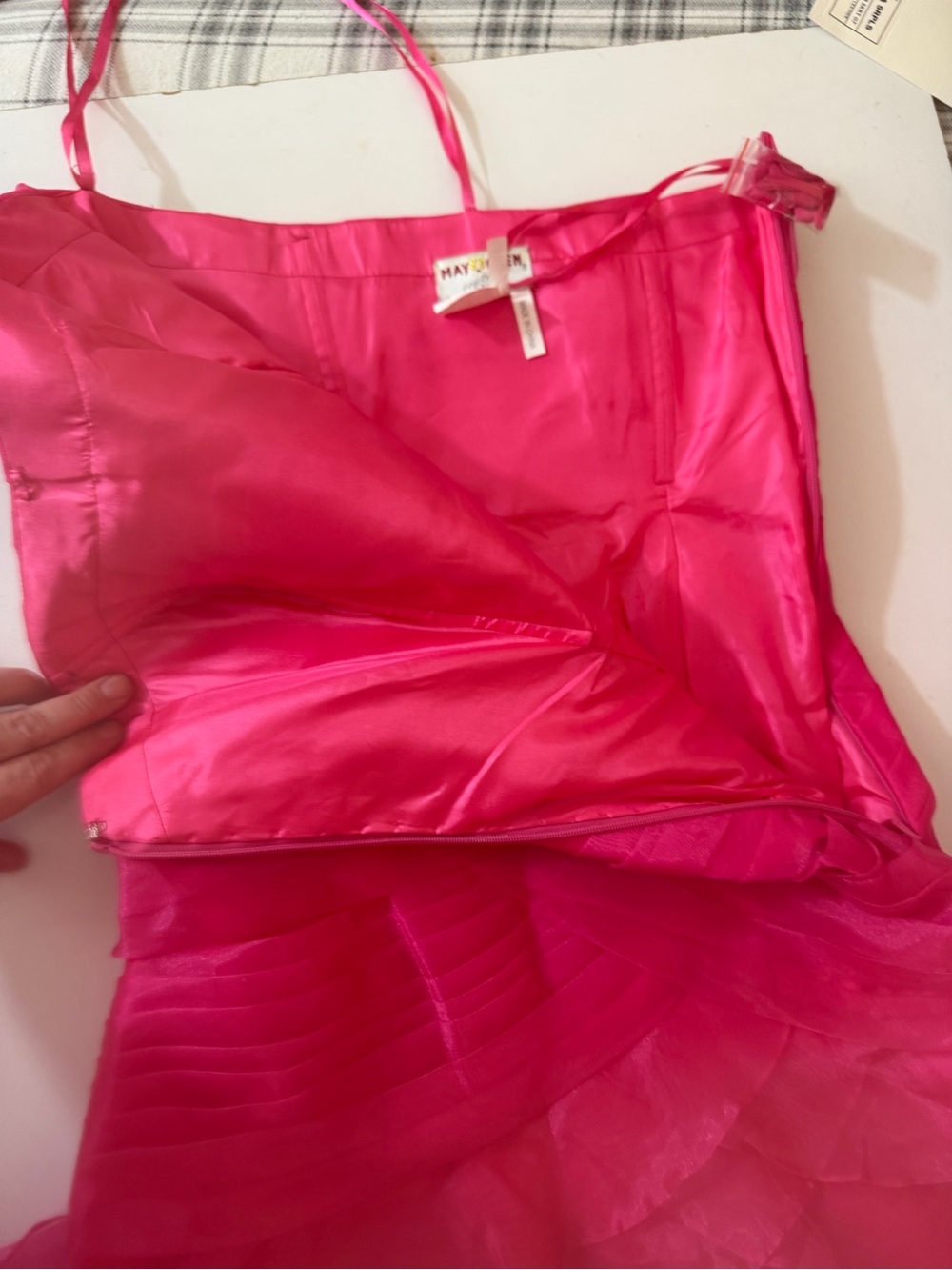 May Queen Couture Vintage Strapless Barbie Hot Pink Beaded Ruffle Gown NWOT 6 - Picture 13 of 16